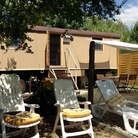Luxury Beach Caravan Camping