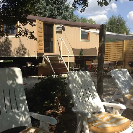 Luxury Beach Caravan Győr