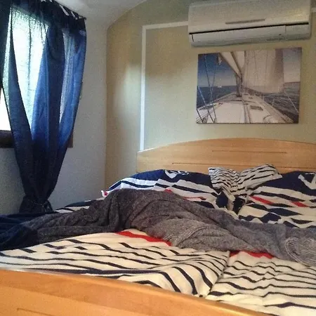 Luxury Beach Caravan Camping